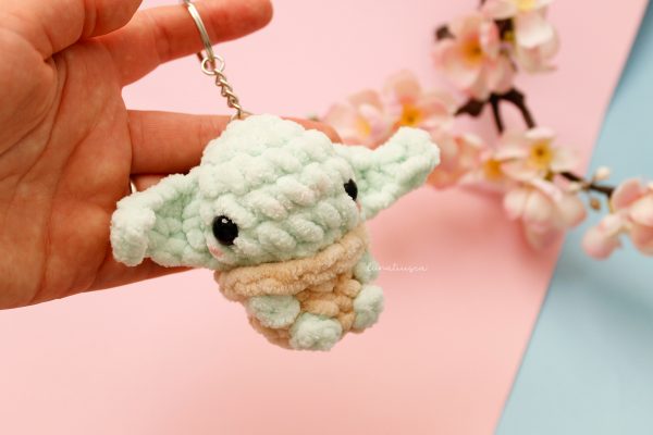 Baby yoda amigurumi